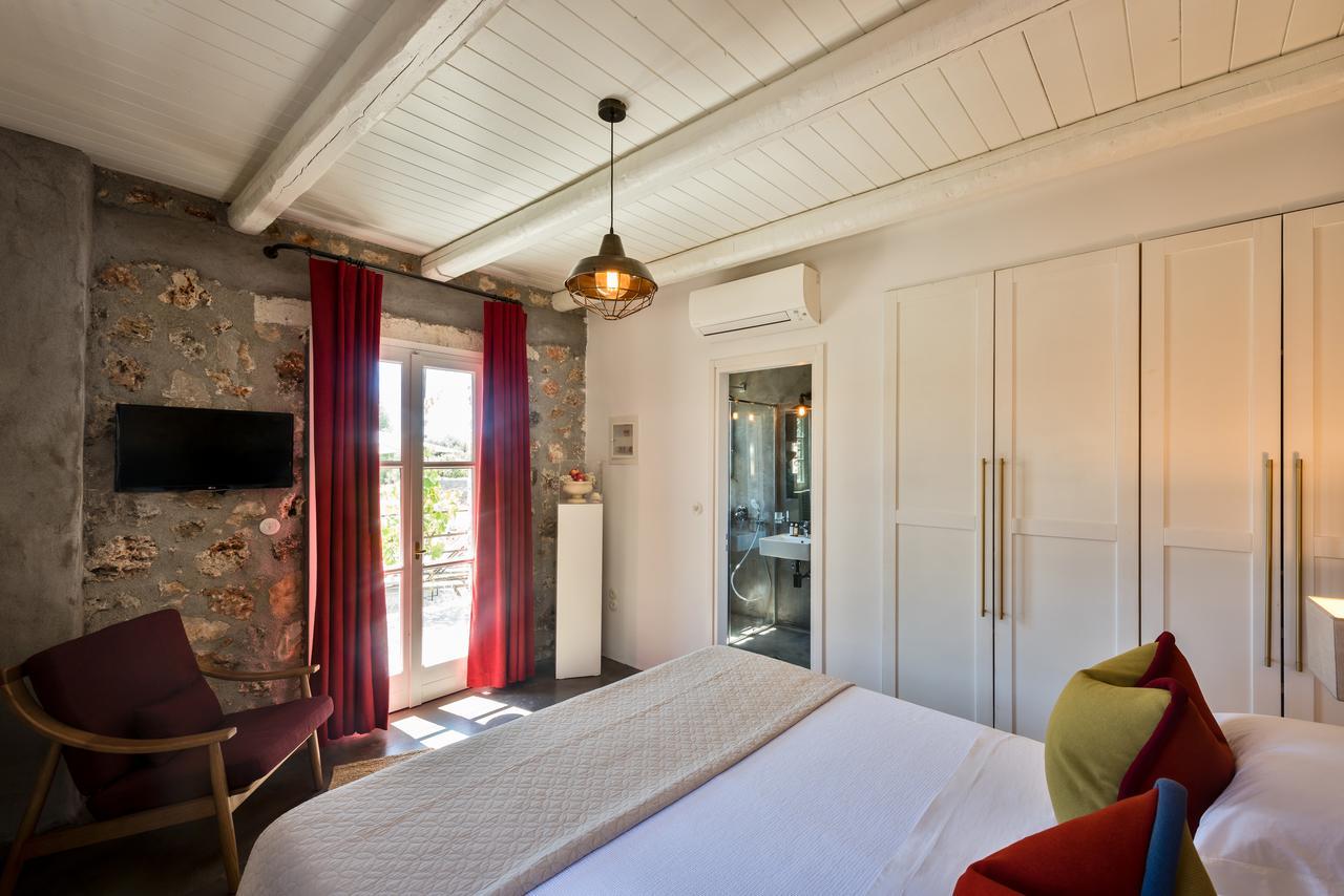 North Point Rooms Antipata  Eksteriør bilde