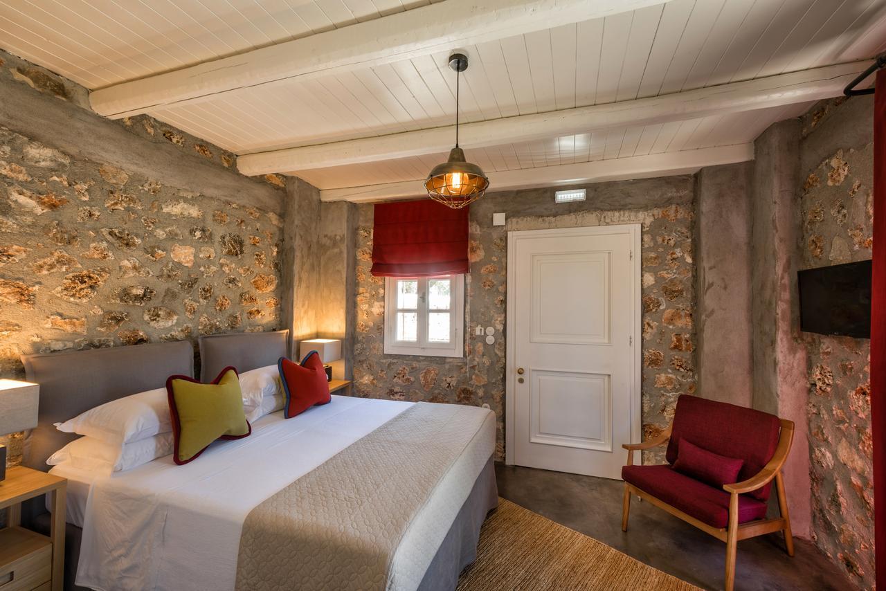 North Point Rooms Antipata  Eksteriør bilde